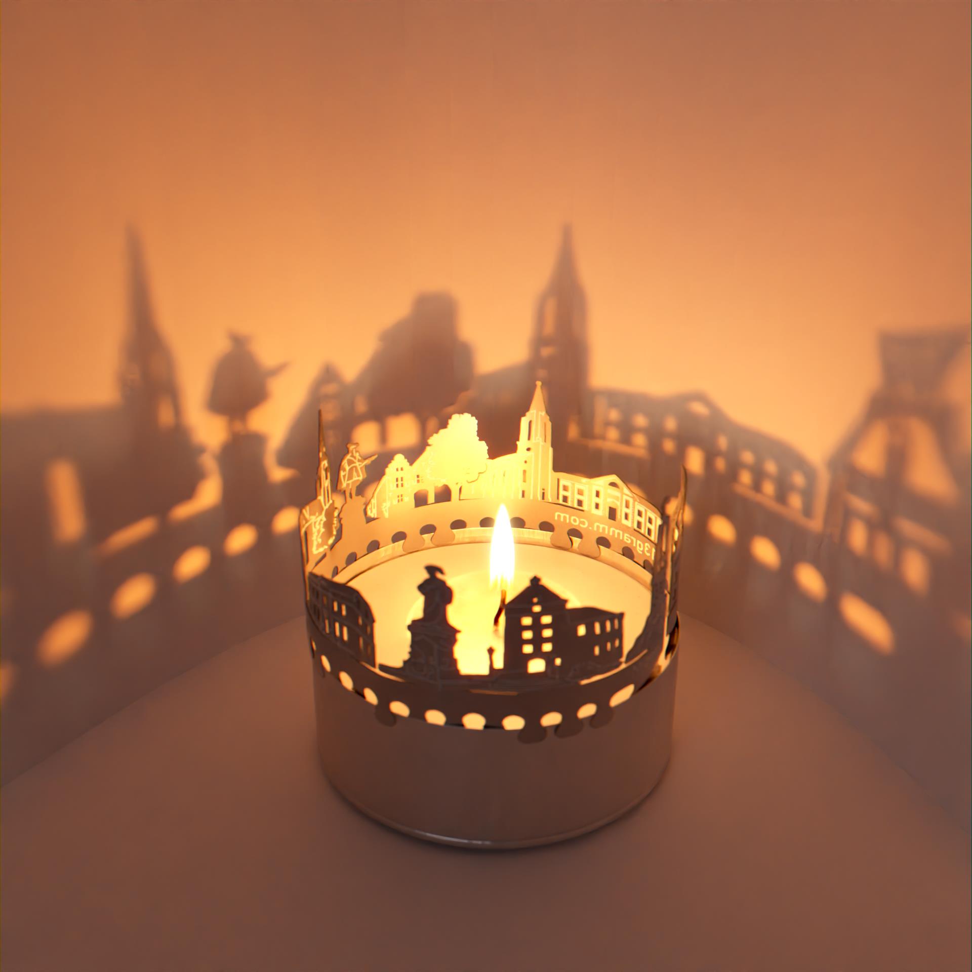 116_moers_stimmungslicht_atmosphaere_city-light_peschkenhaus_teelicht_windlicht_postkarte_schloss-moers_koenig-friedrich-i_sehenswuerdigkeiten
