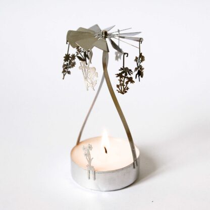 https://13gramm.com/shop/blumen-kerzen-karusell-windspiel-dekoration/