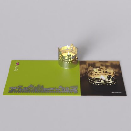https://13gramm.com/shop/york-skyline-souvenir-kerze-inklusive-postkarte/