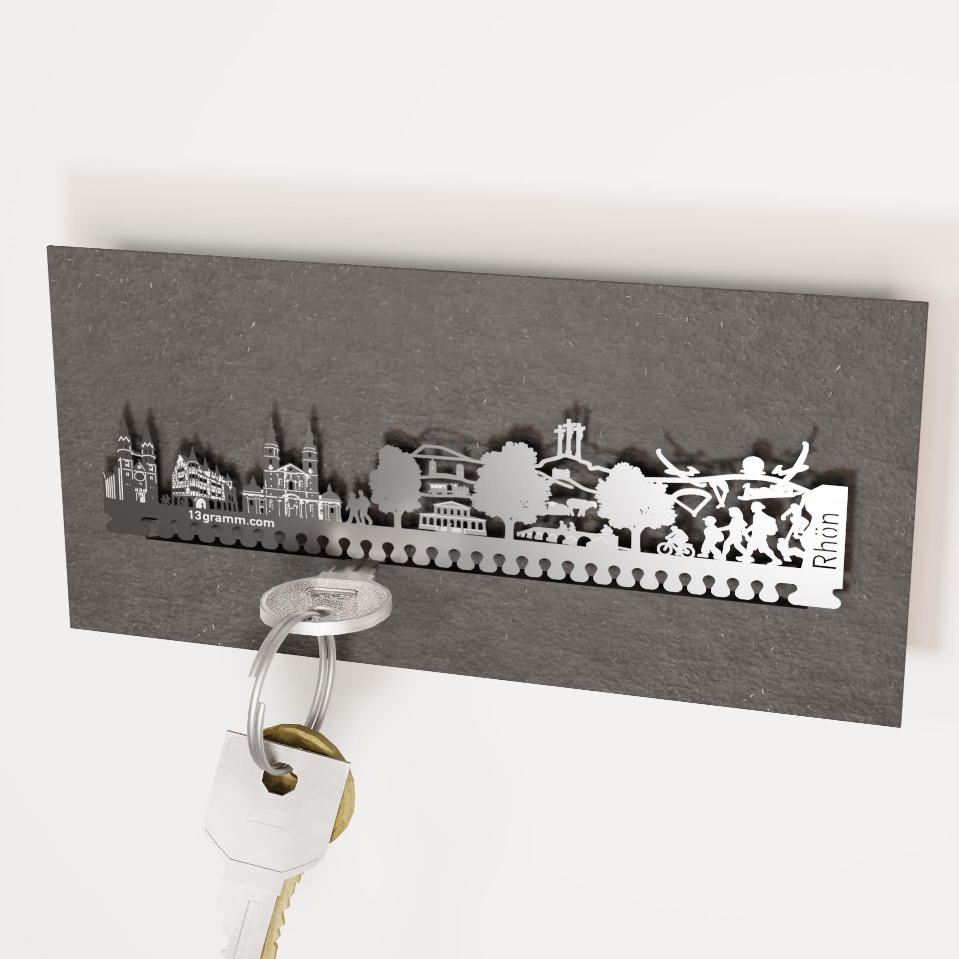 2107_rhoen_souvenir_schluesselbrett_sehenswuerdigkeiten_schloss-fasanerie_milseburg_kreuzberg_schwarzes-moor_wasserkuppe_point-alpha_naturlandschaft