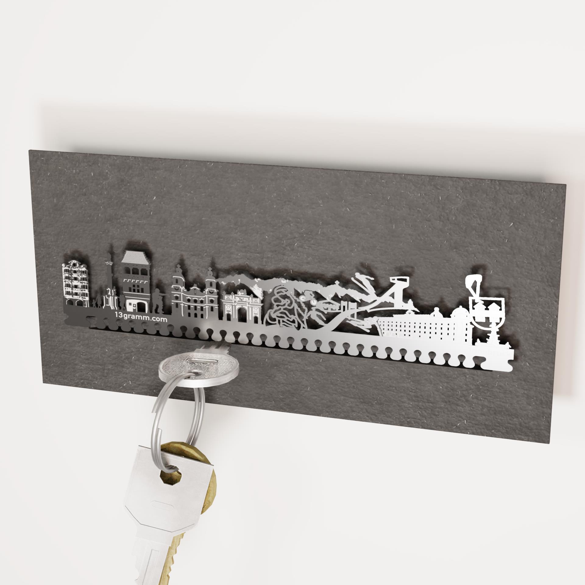 https://13gramm.com/shop/innsbruck-skyline-souvenir-schluesselbrett/ https://13gramm.com/shop/innsbruck-skyline-souvenir-schluesselbrett/