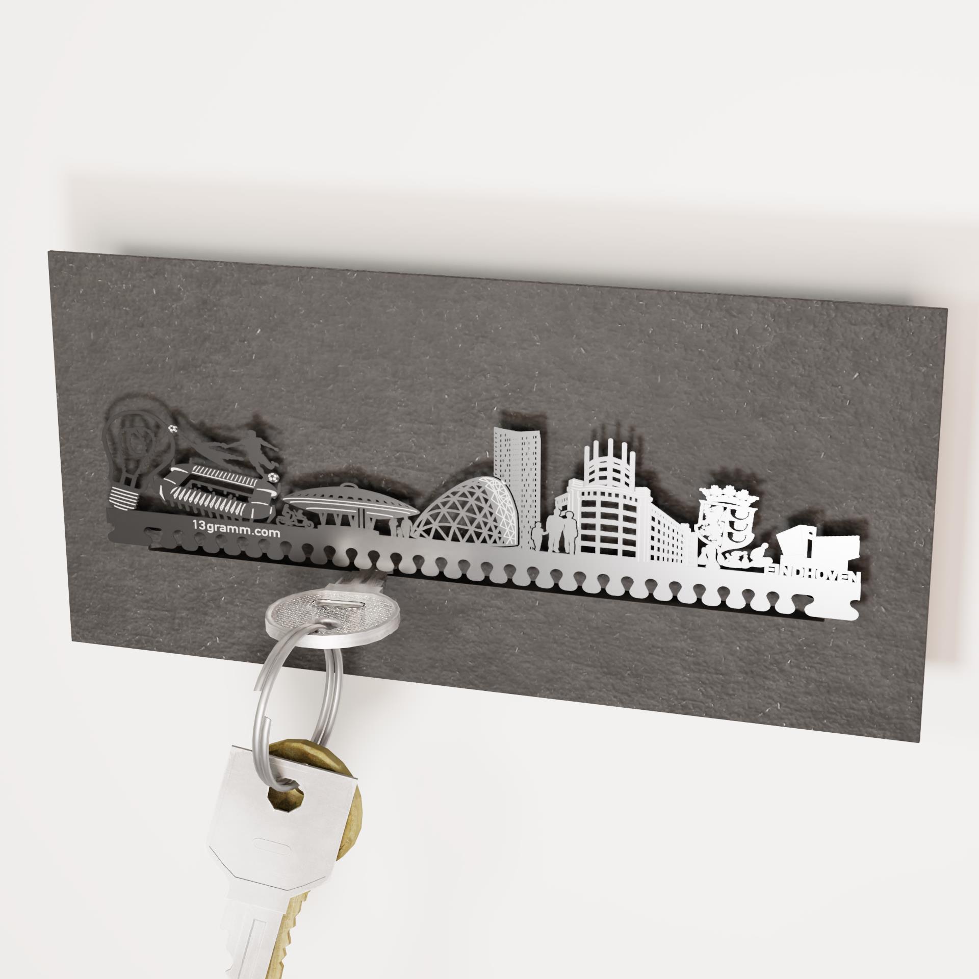 https://13gramm.com/shop/eindhoven-skyline-souvenir-schluesselbrett/