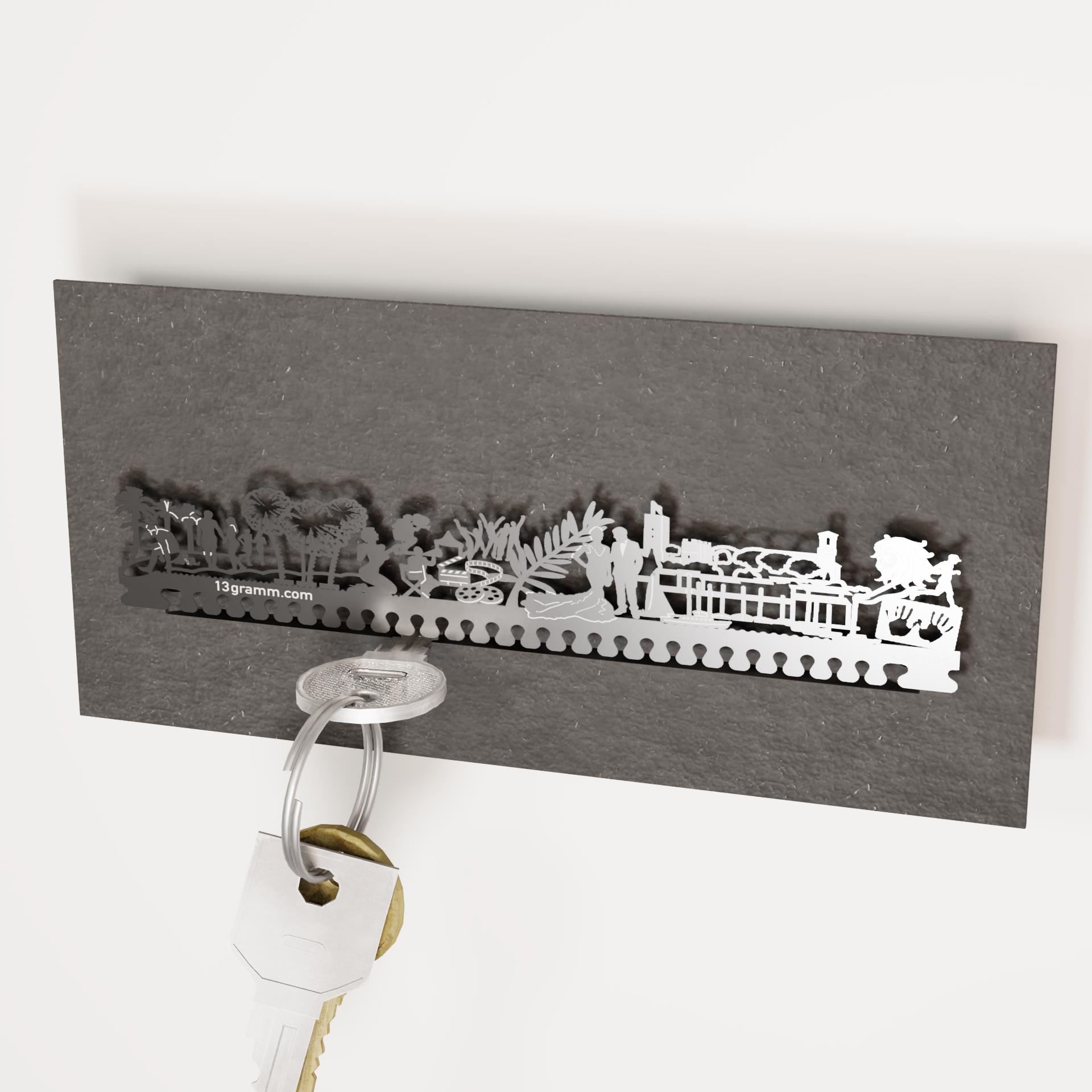 https://13gramm.com/shop/cannes-skyline-souvenir-schluesselbrett/ https://13gramm.com/shop/cannes-skyline-souvenir-schluesselbrett/