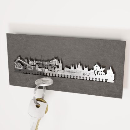 https://13gramm.com/shop/budapest-skyline-souvenir-schluesselbrett/