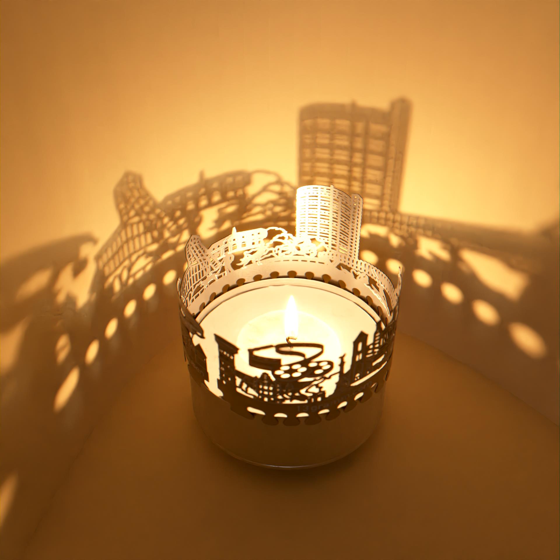 271_oberhausen_motivkerze_schattenspiel_skyline_wasserturm_amtsgericht_kurzfilmfestival_shopping_allmarkt_shopping-mall_unterwasserwelt
