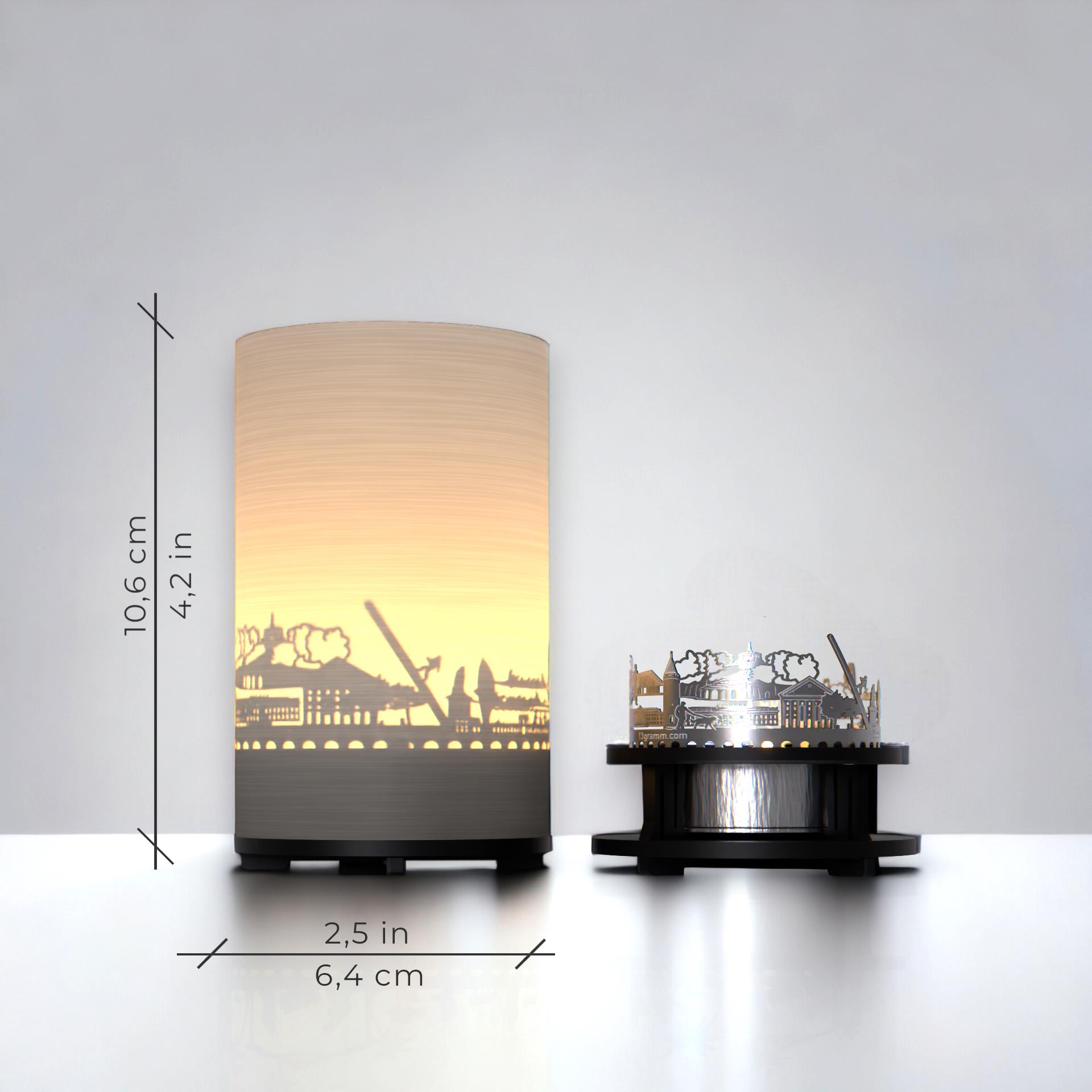 3258_kassel_motivkerze_schattenspiel_skyline_stimmungslicht_souvenir_touristen_urlaub_geschenkidee_kassel_atmosphaerisches-licht_city-light_postkarte