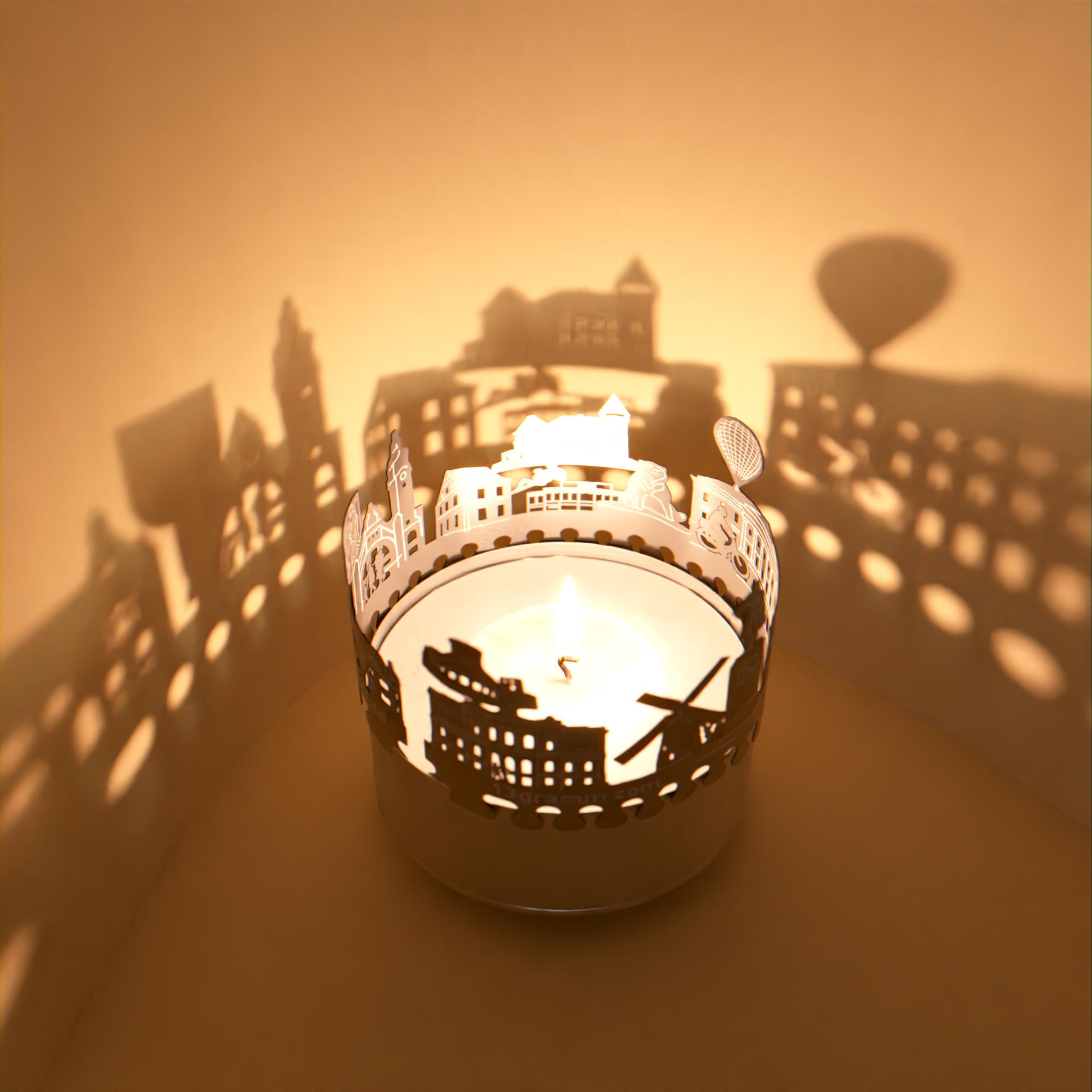 442_krefeld_motivkerze_souvenir_teelicht_krefeld-hauptbahnhof_schattenspiel_geschenk_skyline_stimmungslicht_sehenswuerdigkeiten_postkarte